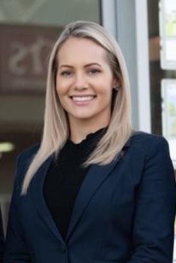Erin Valciukas - Real Estate Agent at First National Real Estate Collective - Narellan