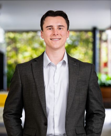 Evan Vanot - Real Estate Agent at Ray White - Aspley Group