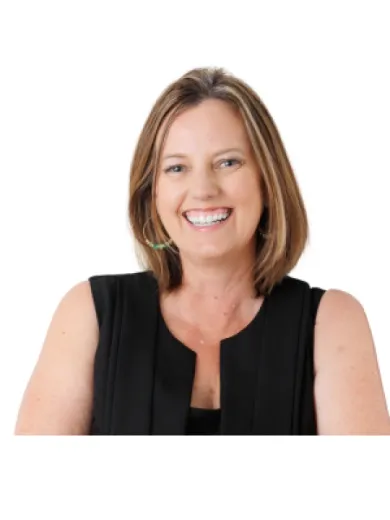 Samantha Marshall - Real Estate Agent at SJS Property Partners - BEENLEIGH