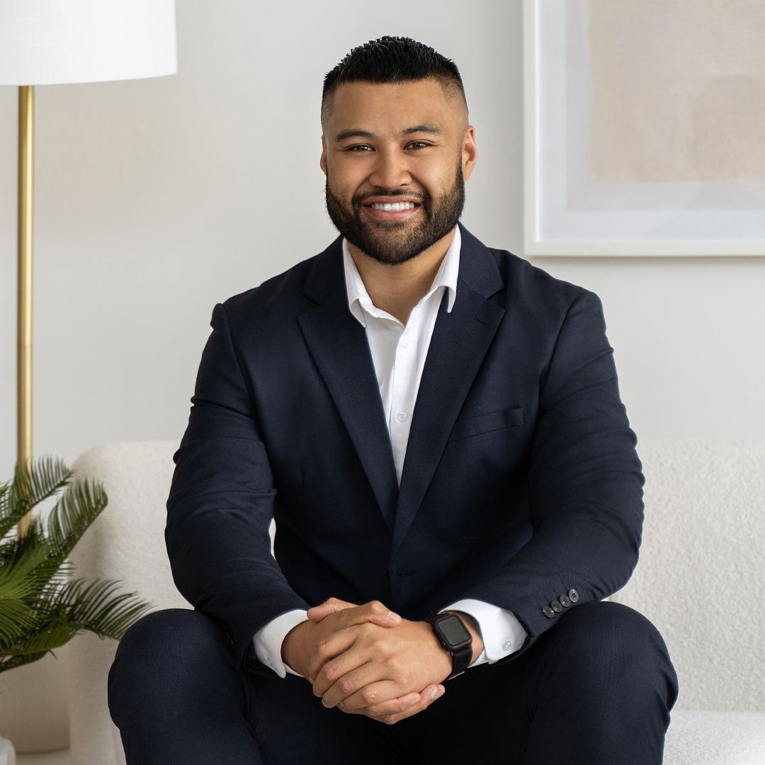 Ezra Malolo - Real Estate Agent