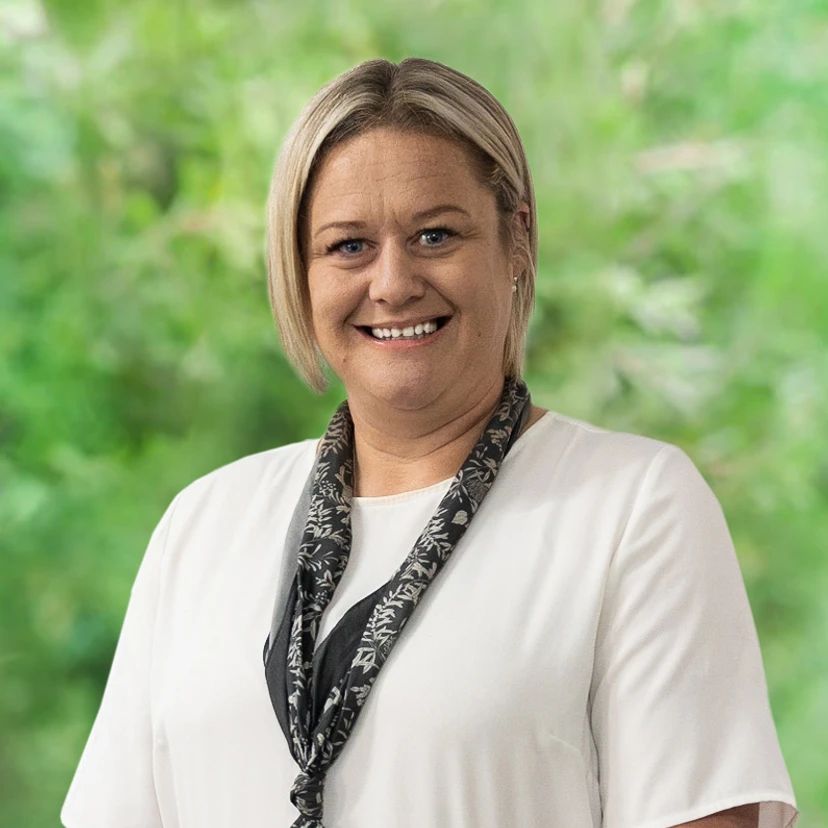 Mel Jones - Real Estate Agent