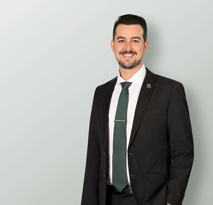 Lewis Coombe Real Estate Agent