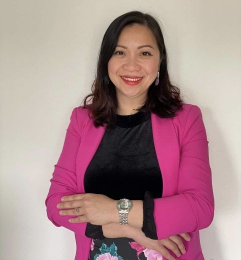 Fiona Nguyen - Real Estate Agent at NICH Real Estate - DEVON PARK