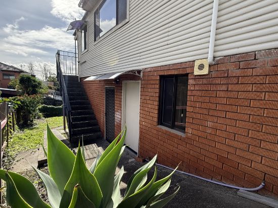 1/21 Malcolm Ave, Cringila, NSW 2502