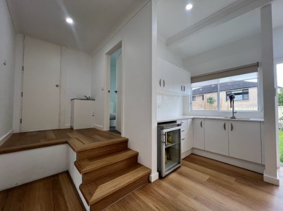 8 Northwind Avenue, Point Clare, NSW 2250