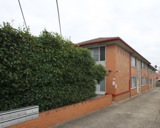 Unit 2/17 Irymple Ave, Glen Iris, Vic 3146
