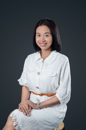 Flora Luo - Real Estate Agent at Decho Investment Alliance - SYDNEY