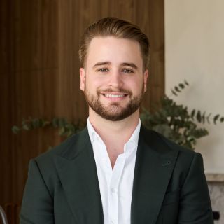 Flyn Park - Real Estate Agent