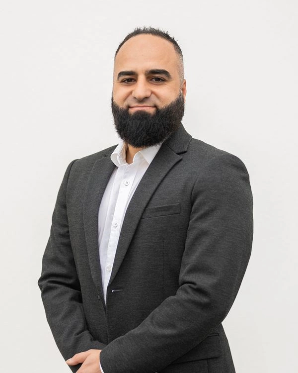 Allen  Abed - Real Estate Agent