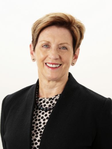 Gail Tuxworth  - Real Estate Agent at LJ Hooker - Alice Springs