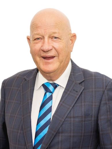 Garry Price - Real Estate Agent at Harcourts - Inner East