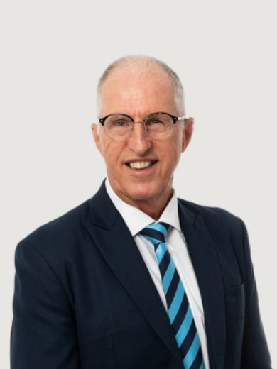 Gary Eaton - Real Estate Agent at Harcourts Marketplace - OXLEY