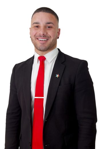 Gianni Cognetti - Real Estate Agent at Professionals Real Estate - Fairfield