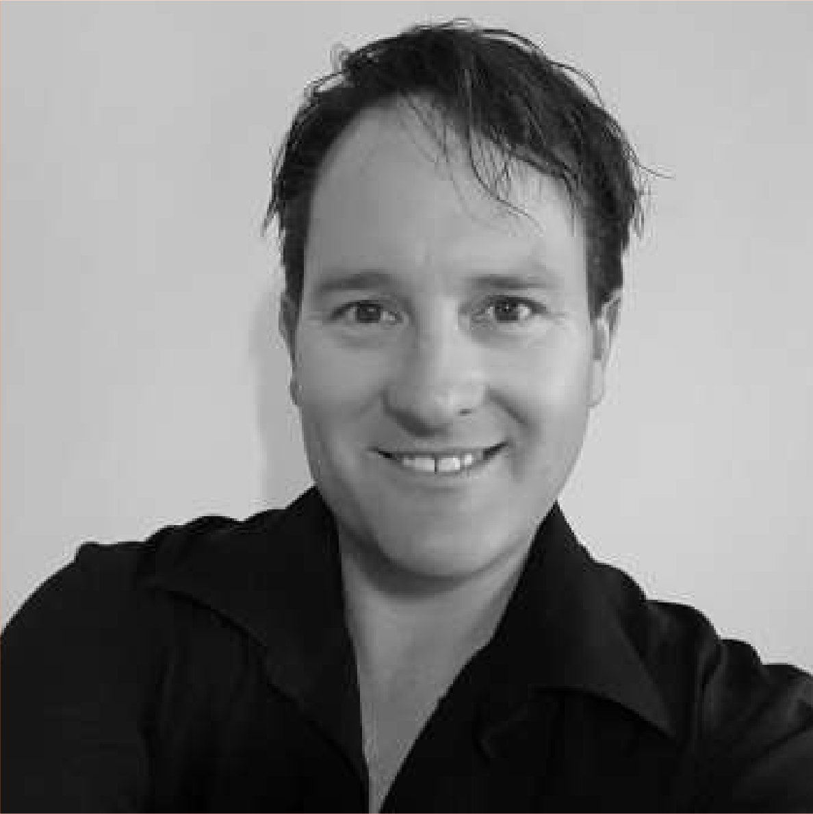 Guy  Robinson - Real Estate Agent