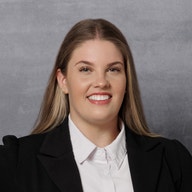 Chloe Leggett - Real Estate Agent