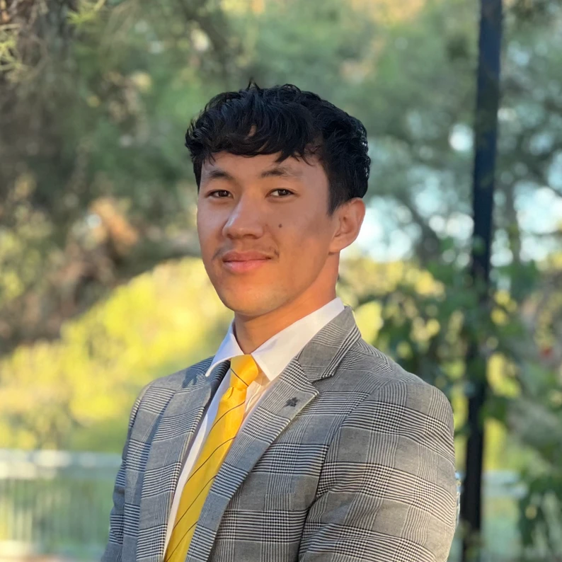 Karar Hussain - Real Estate Agent
