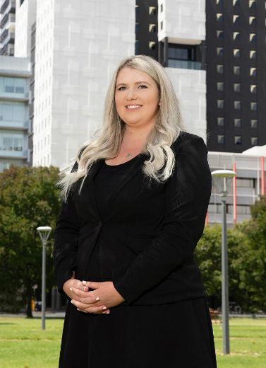 Hannah Edlington - Real Estate Agent at Ray White Adelaide City - RLA307896