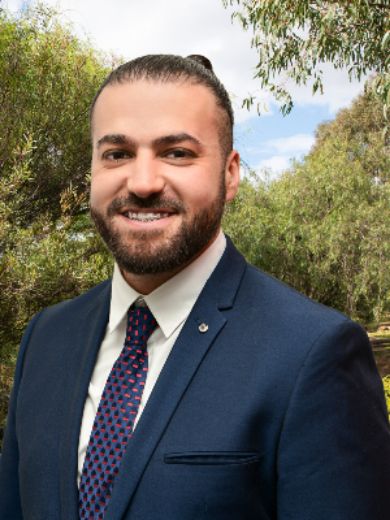 Hassan Seifeddine - Real Estate Agent at Barry Plant Real Estate - Tarneit