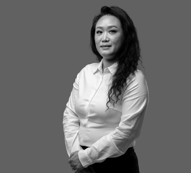Heidi Zang Real Estate Agent