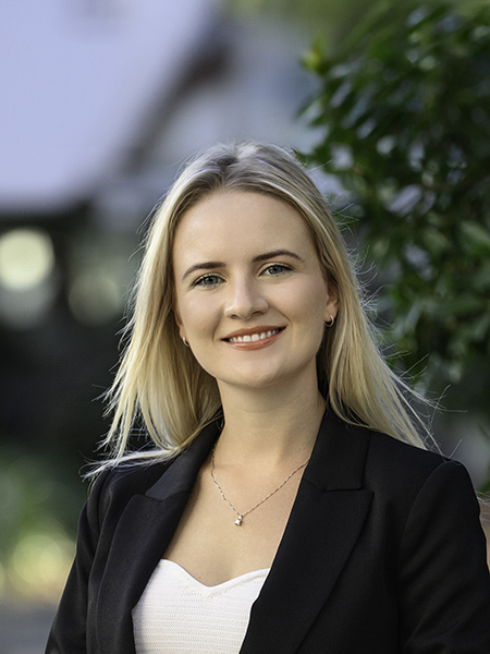Helena Ashurst - Real Estate Agent