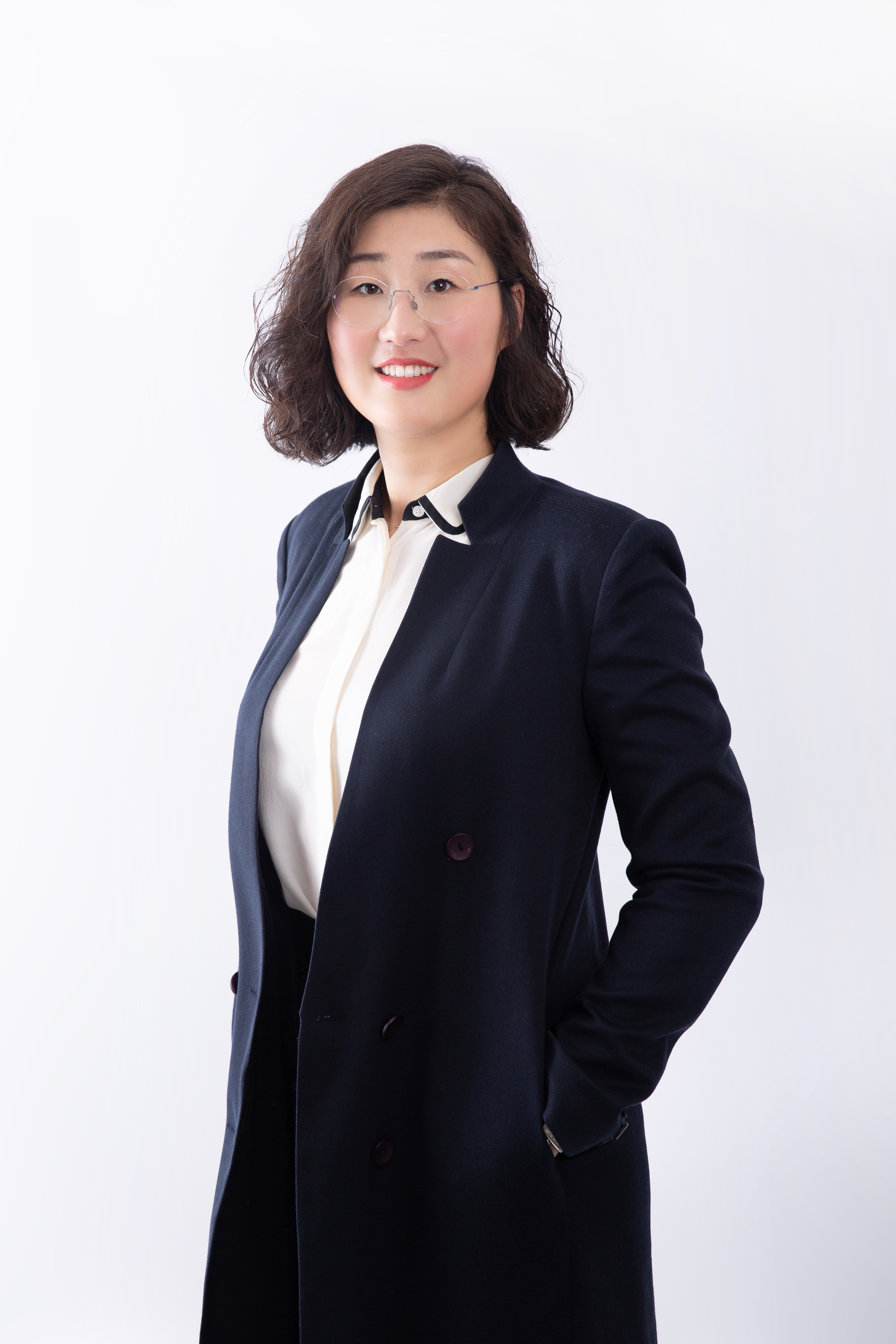 Helena Chen Real Estate Agent