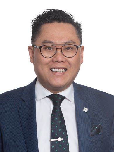Hendrik Giam - Real Estate Agent at OBrien Real Estate - Bentleigh