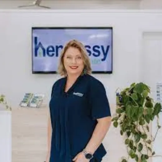Justine Dixon - Real Estate Agent at Hennessy Real Estate - GUNNEDAH
