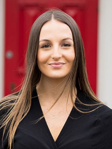 Hollie Reeves - Real Estate Agent at Nelson Alexander - Essendon