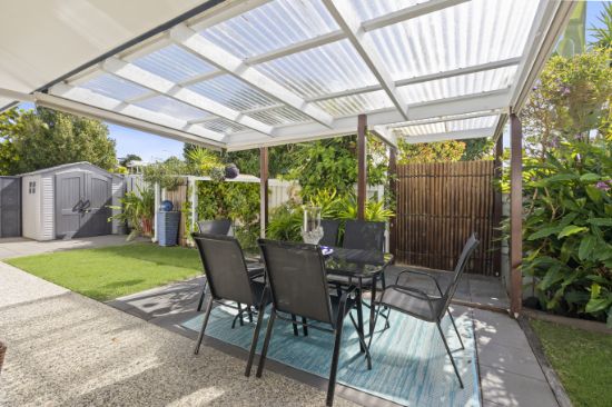1/1 Woodswallow Crescent, Bli Bli, Qld 4560