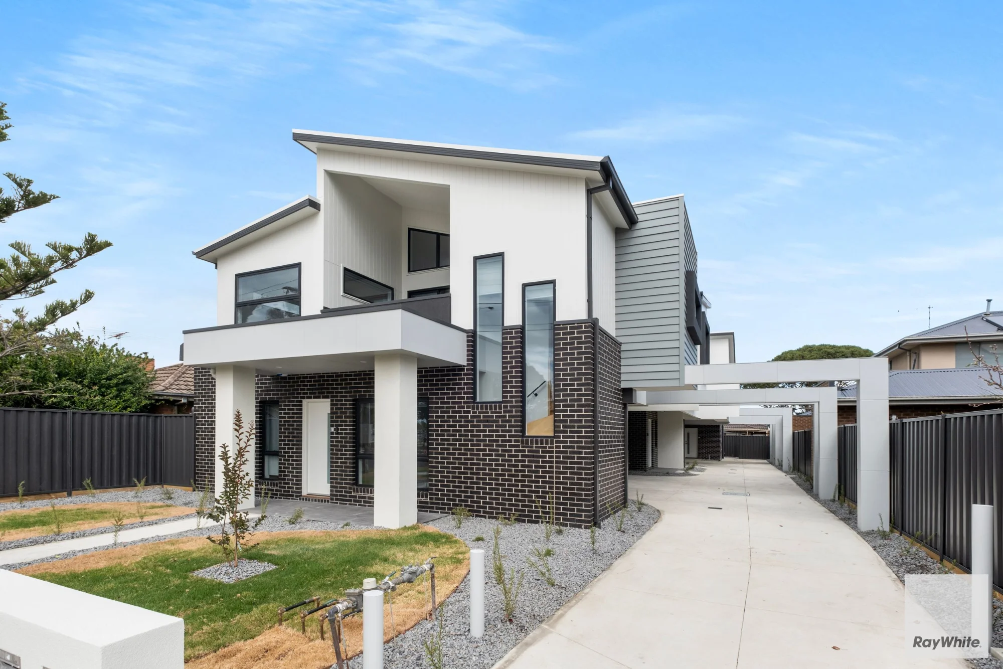 1/109 Taylors Road, Keilor Downs VIC 3038