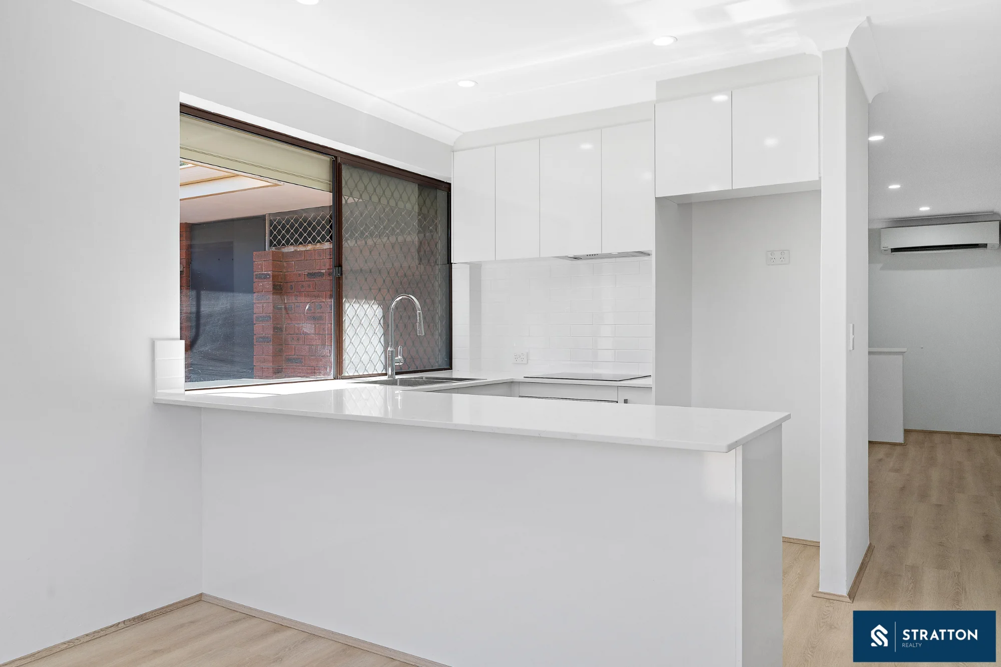 1/17 Golf Road, Parkwood, WA 6147
