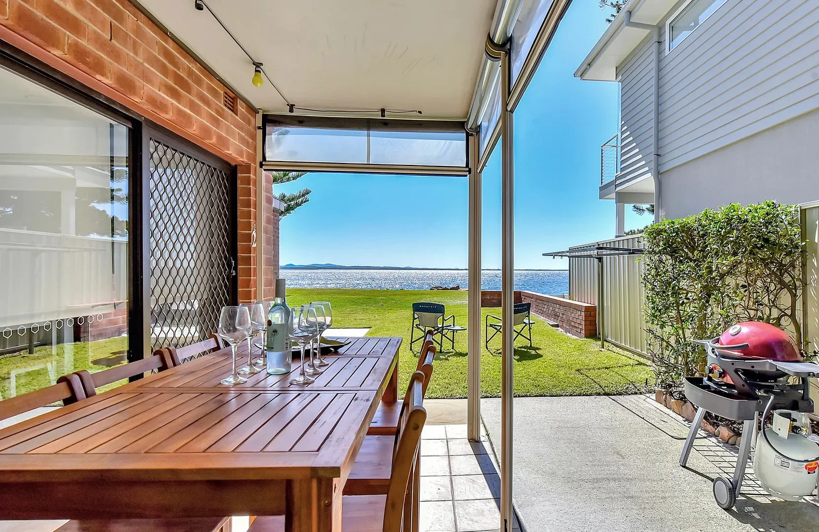 1 & 2/16 Sandy Point Road, Corlette, NSW 2315