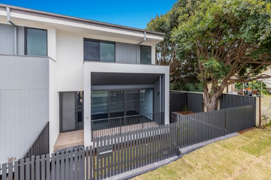 1/2 Kopa Street, Whitebridge, NSW 2290