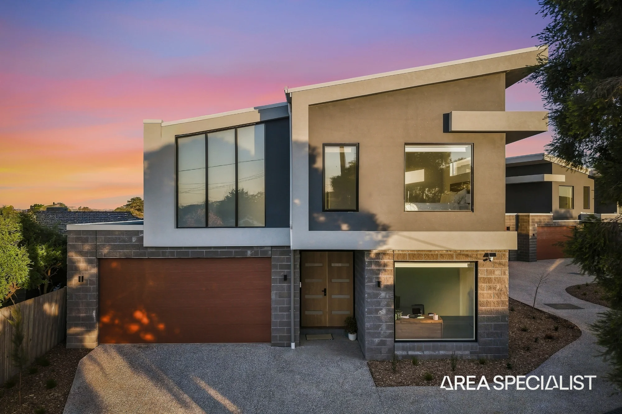 1/36 Socrates Way, Rockbank, Vic 3335