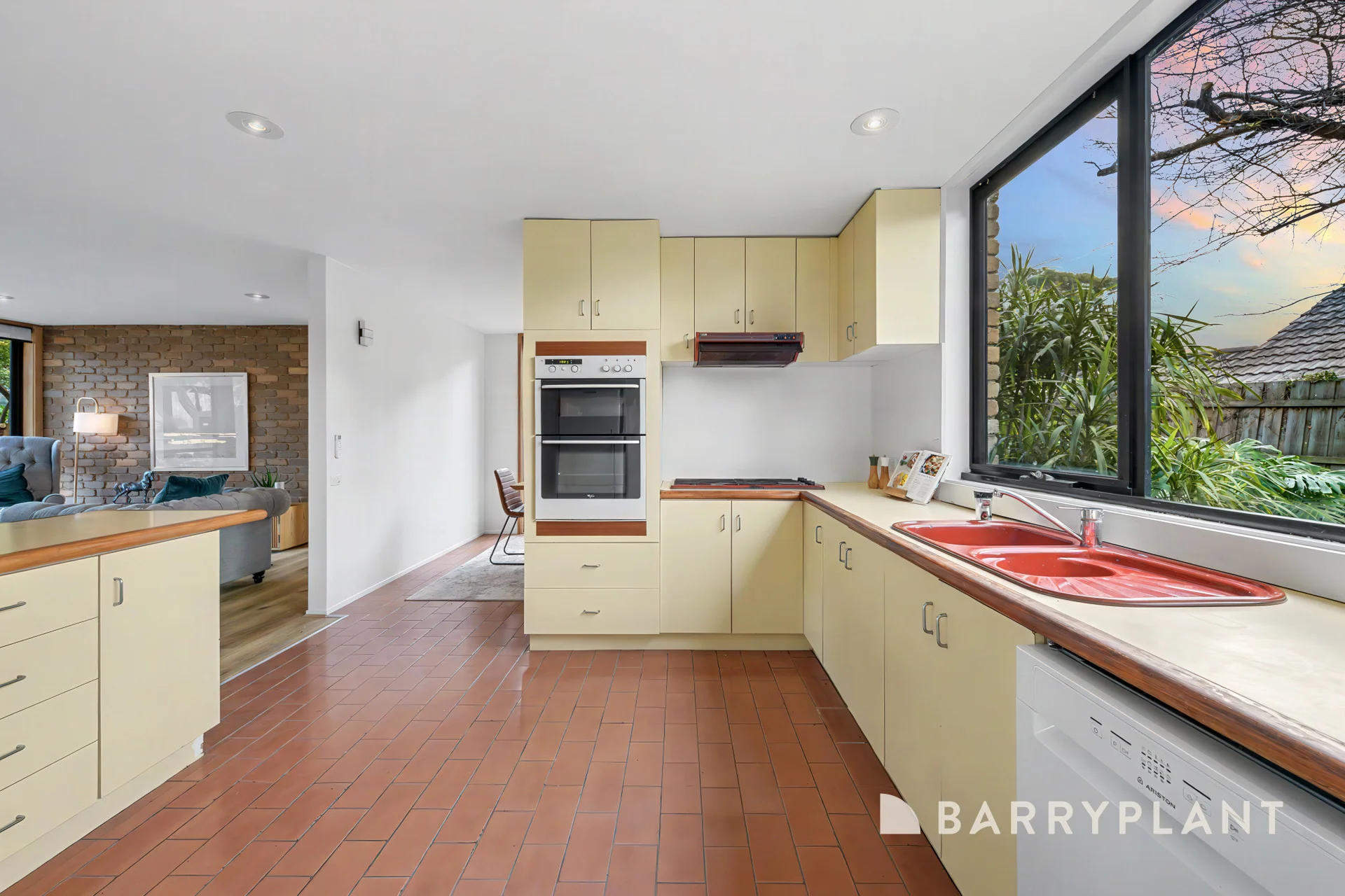 1 Abbey Court, Wantirna, Vic 3152