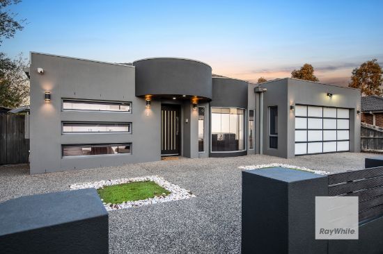 1 Burnett Close, Taylors Hill, Vic 3037