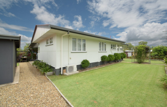 1 Byrne Street, West Gladstone, Qld 4680