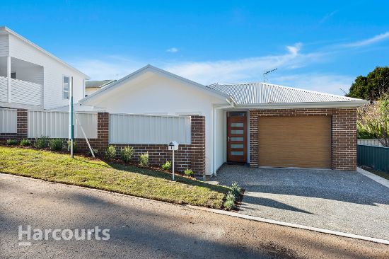 1 Chifley Lane, Oak Flats, NSW 2529