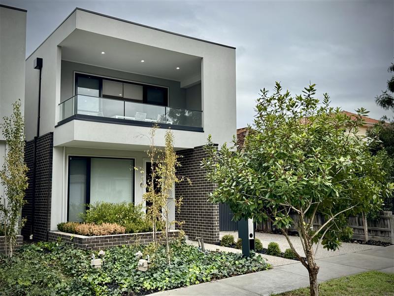 1 Finlay Street, Yarraville, Vic 3013 1 Finlay Street, Yarraville, Vic 3013