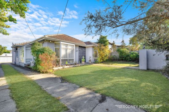 1 Helenslea Road, Caulfield North, Vic 3161