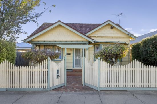1 Irving Street, Newport, Vic 3015