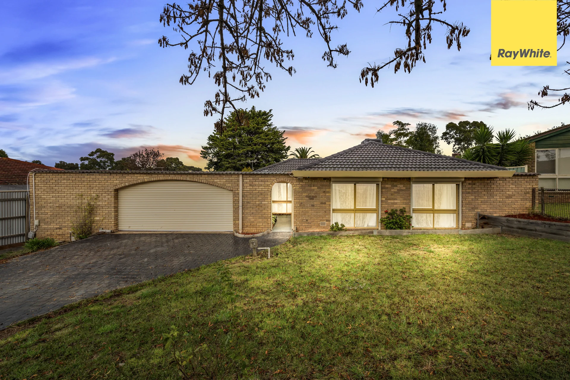 1 Lancaster Way, Melton West, Vic 3337