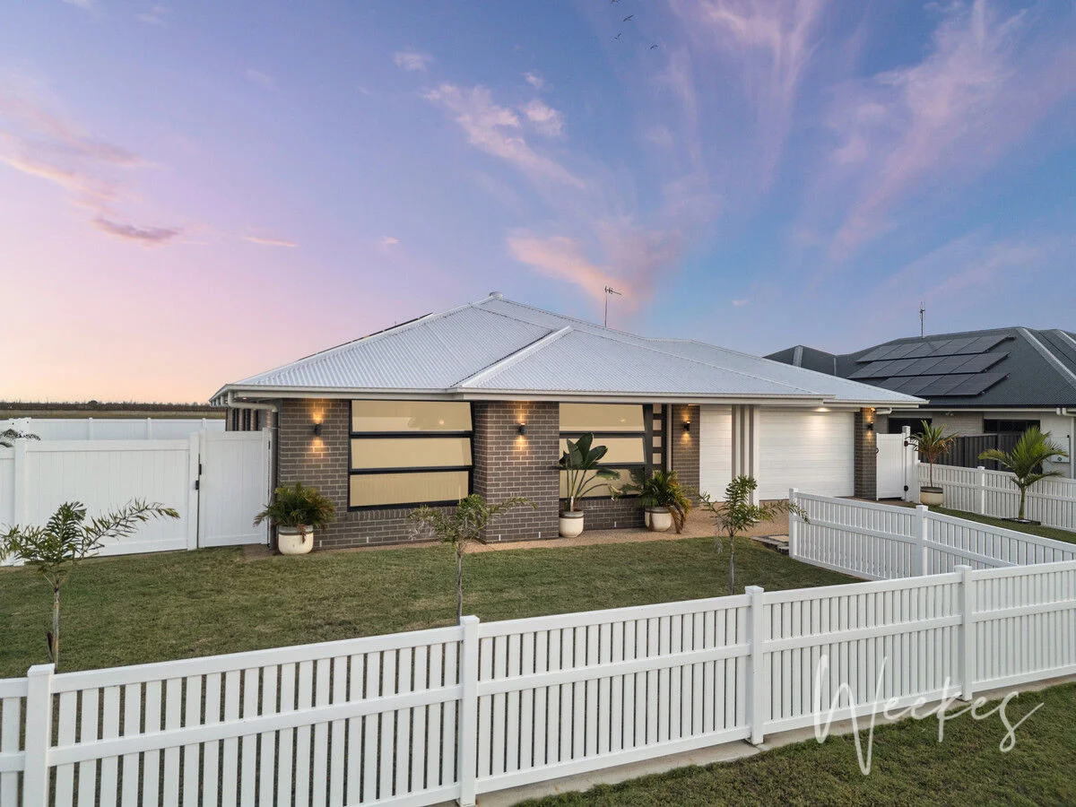 1 Lugano Street, Ashfield, Qld 4670