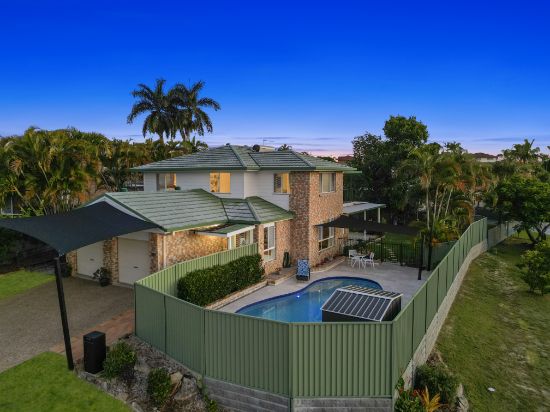 1 Lyle Court, Arundel, Qld 4214