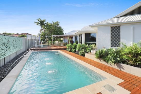 1 Mountain Ash Drive, Mountain Creek, Qld 4557