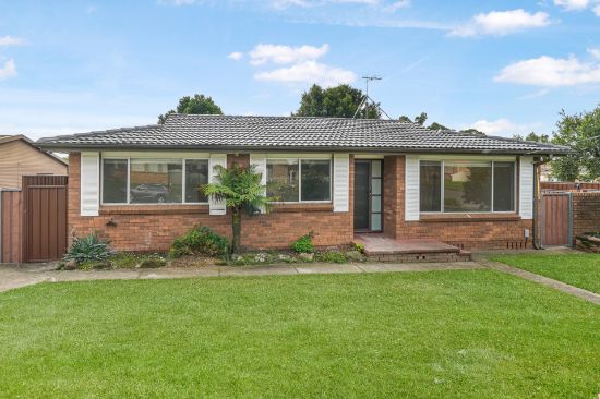 1 Onslow Street, St Clair, NSW 2759