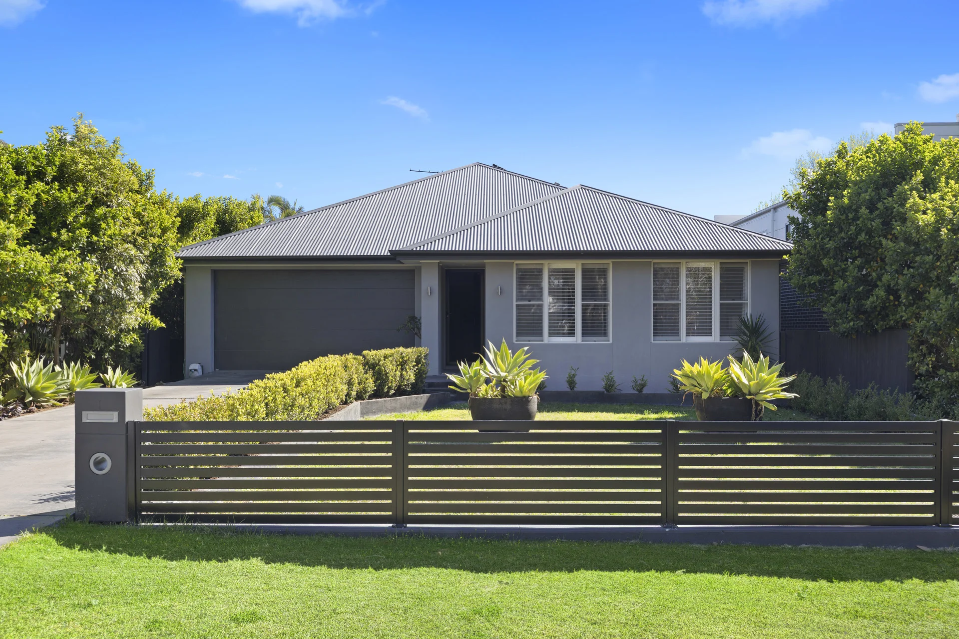 1 Paul Avenue, St Ives, NSW 2075