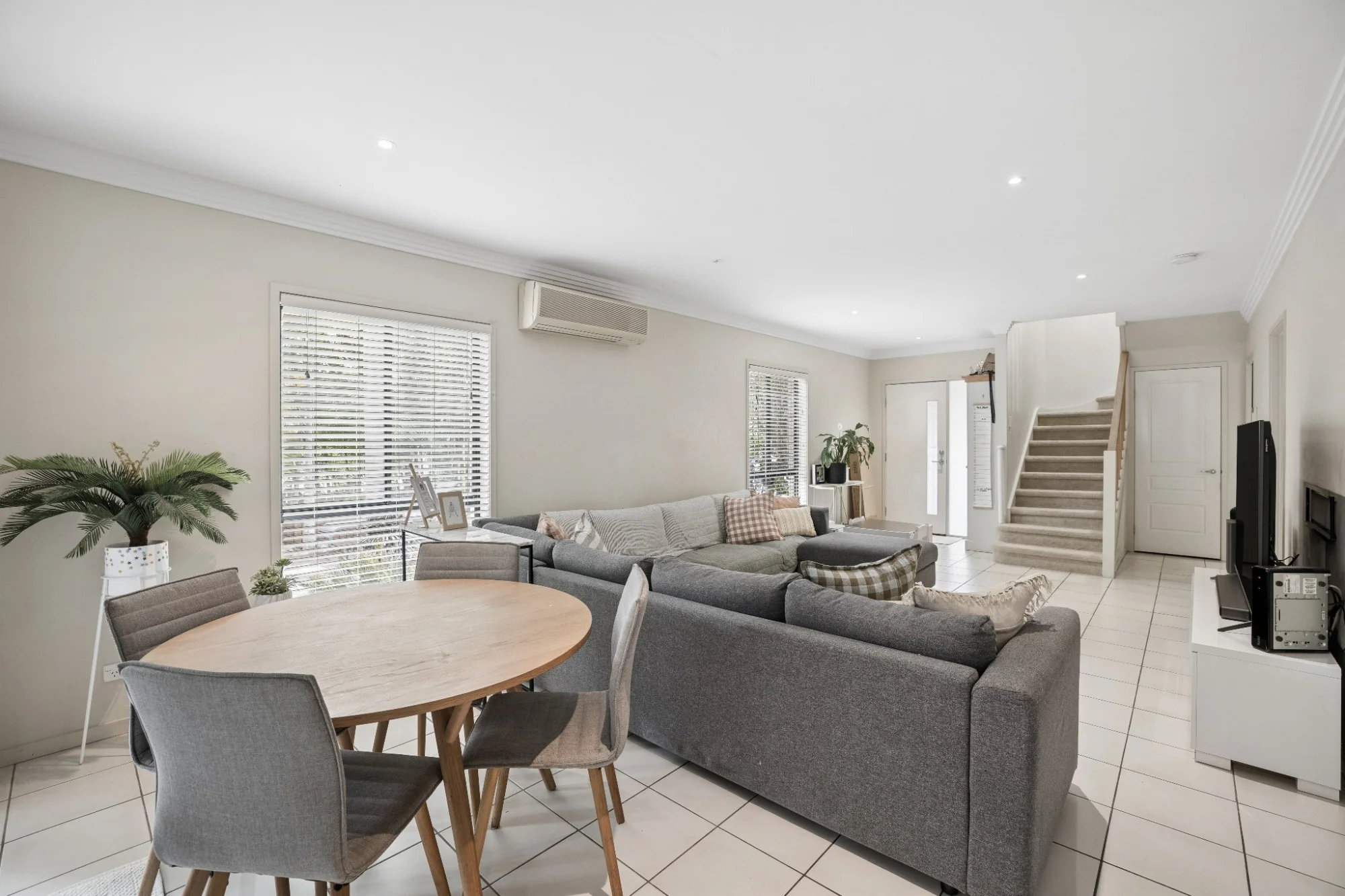 1 Royal Woods Drive, Robina, Qld 4226
