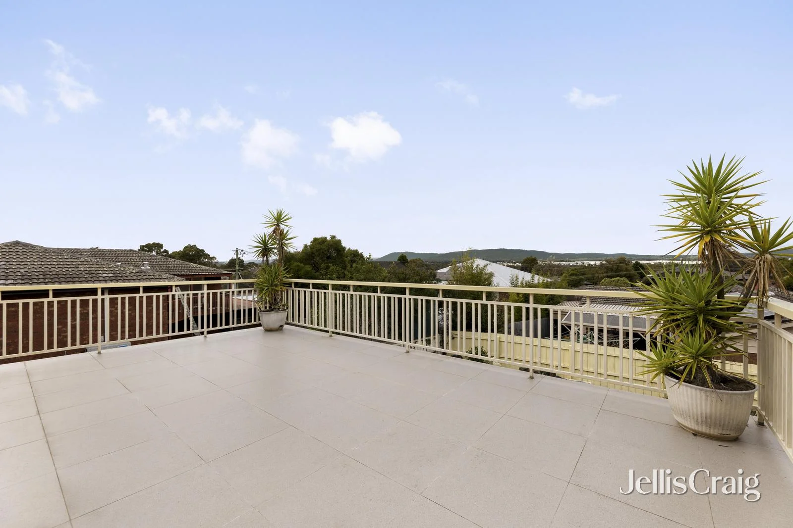 1 Sean Close, Wheelers Hill, Vic 3150