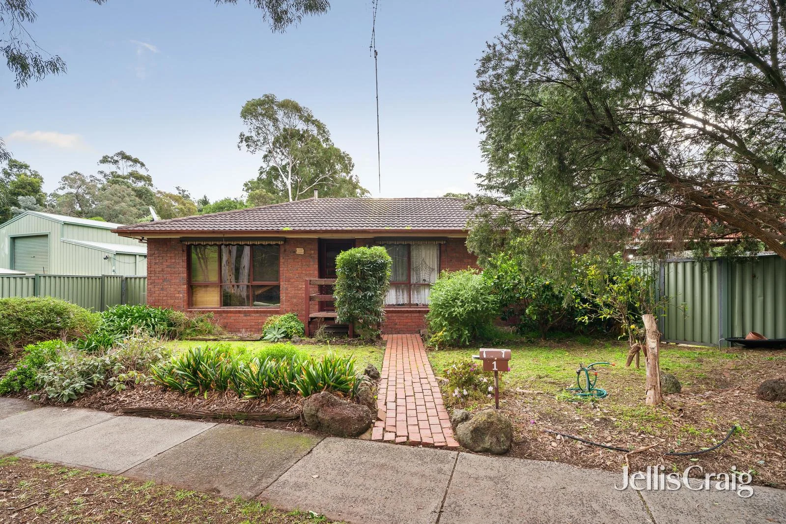 1 Tamboon Drive, Greensborough, Vic 3088